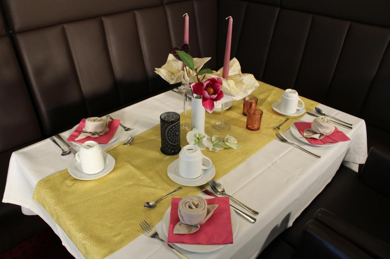 H+ Hotel ארפורט מראה חיצוני תמונה