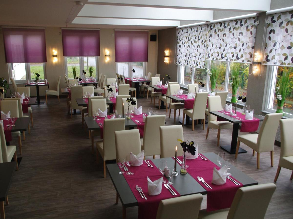 H+ Hotel ארפורט מראה חיצוני תמונה